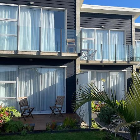 Carters By The Sea Beachside Studio Apartments Carters Beach Exteriör bild