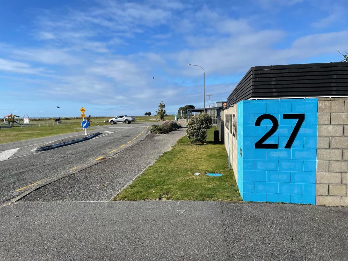 Carters By The Sea Beachside Studio Apartments Carters Beach Exteriör bild