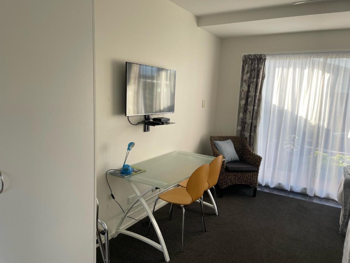 Carters By The Sea Beachside Studio Apartments Carters Beach Exteriör bild