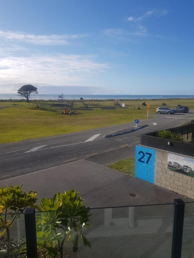 Carters By The Sea Beachside Studio Apartments Carters Beach Exteriör bild