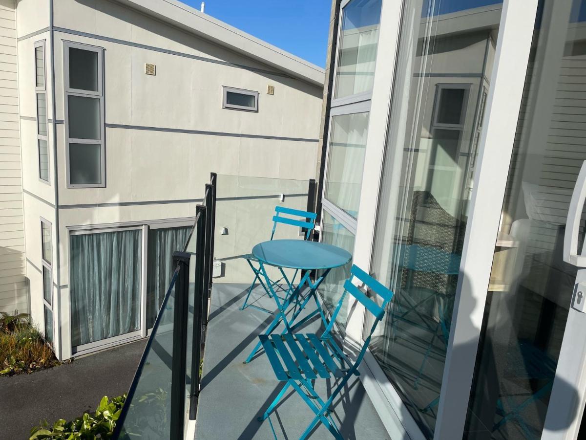 Carters By The Sea Beachside Studio Apartments Carters Beach Exteriör bild